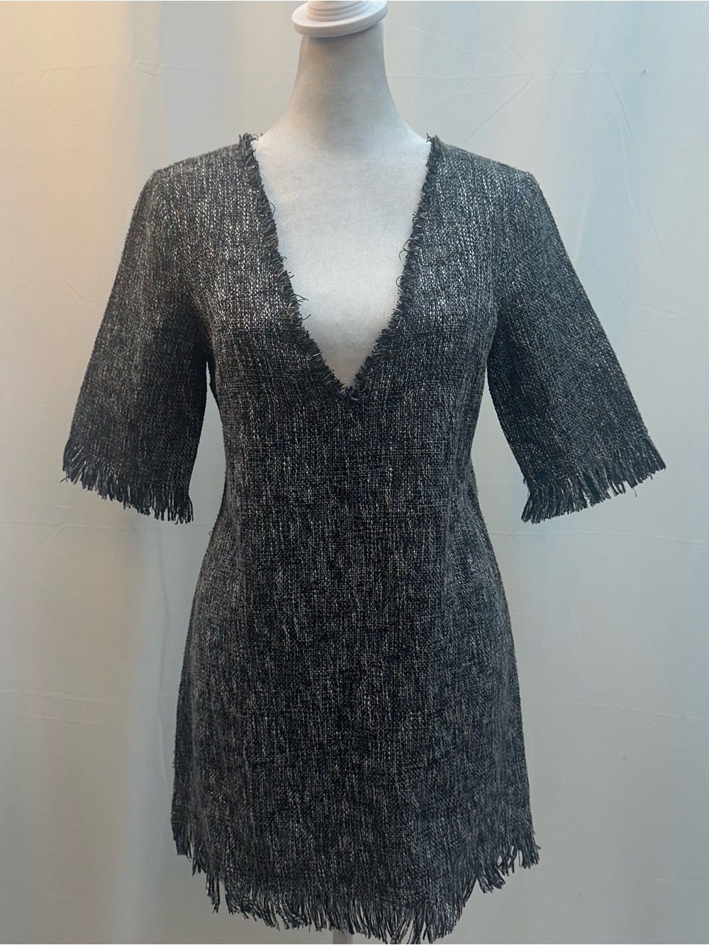 House of Harlow 1960 X Revolve Black/gray Frayed V-Neck Knit Tunic XS